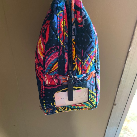 Vera Bradley lunch bag - Picture 2 of 2